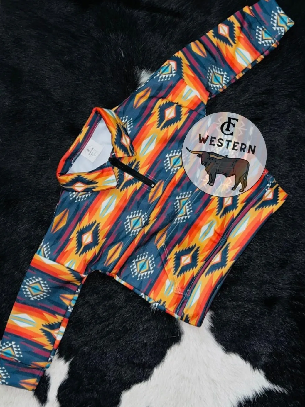 Adult Orange Aztec Half Zip (READ FULL DESCRIPTION)