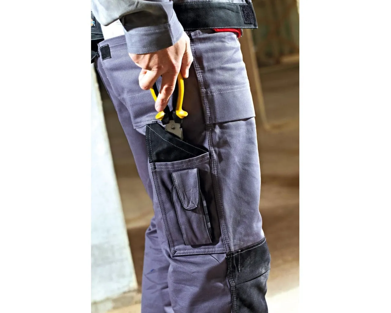 Dickies WD4930 Grafter Duo Tone Cordura Knee Pad Work Trousers Navy Blue