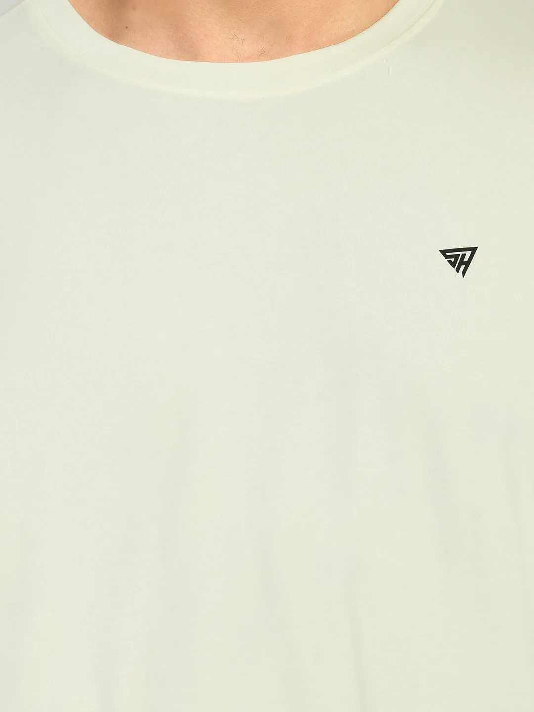 Men's Off White Solid Crew Neck T-Shirt