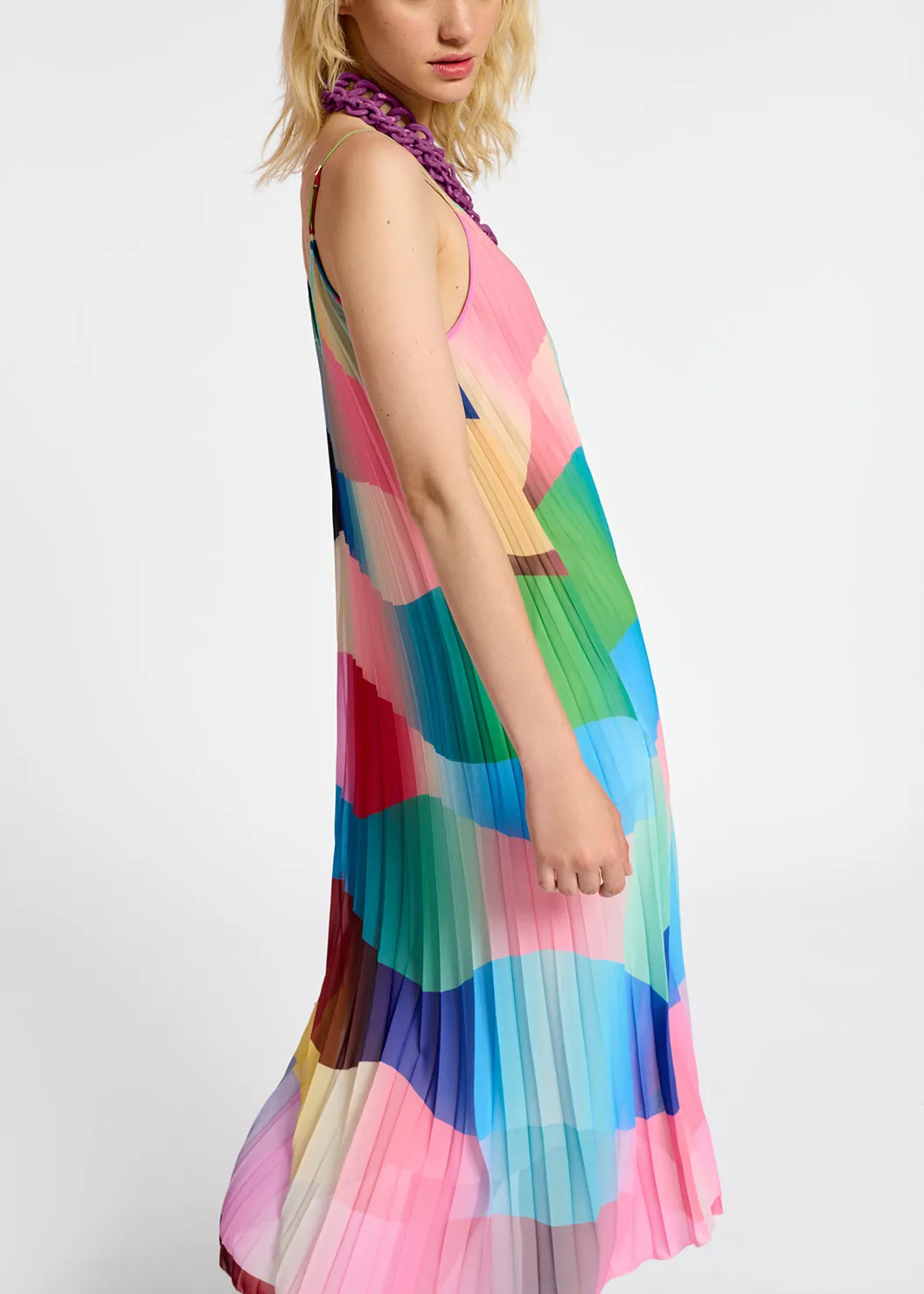 Multicolor graphic print plissé slip dress