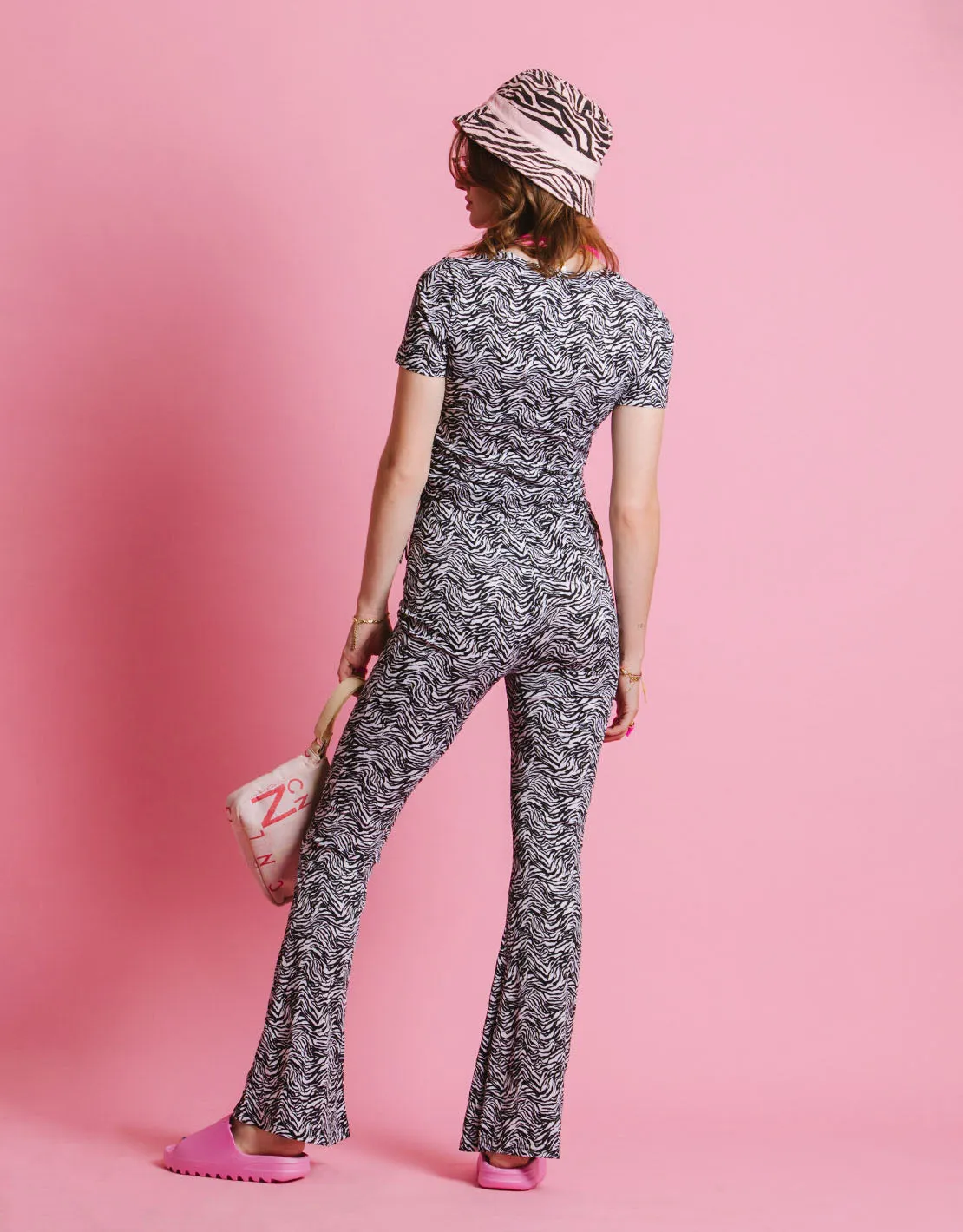 Printed flared trousers