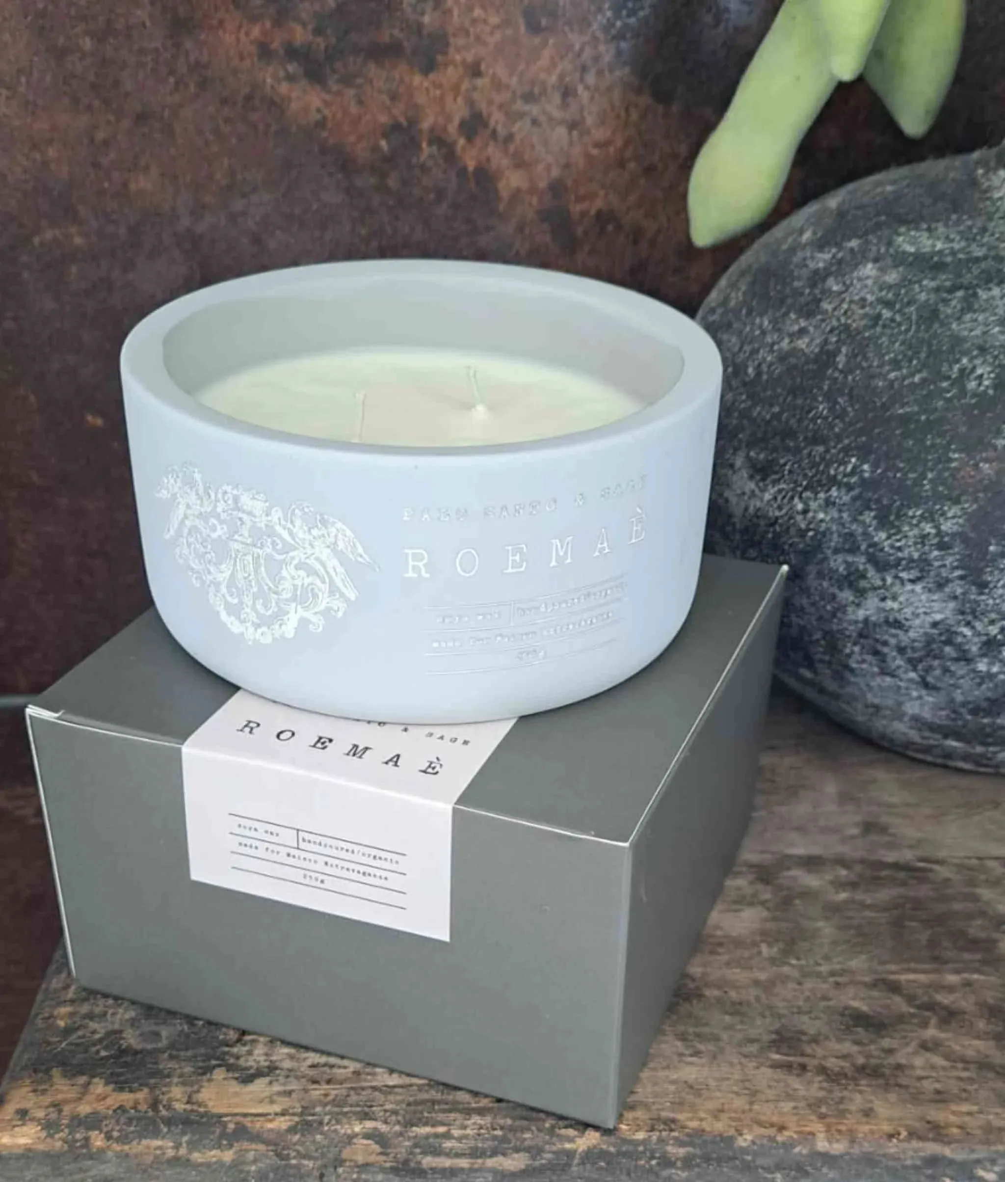 Signature scented Concrete Candle Flat